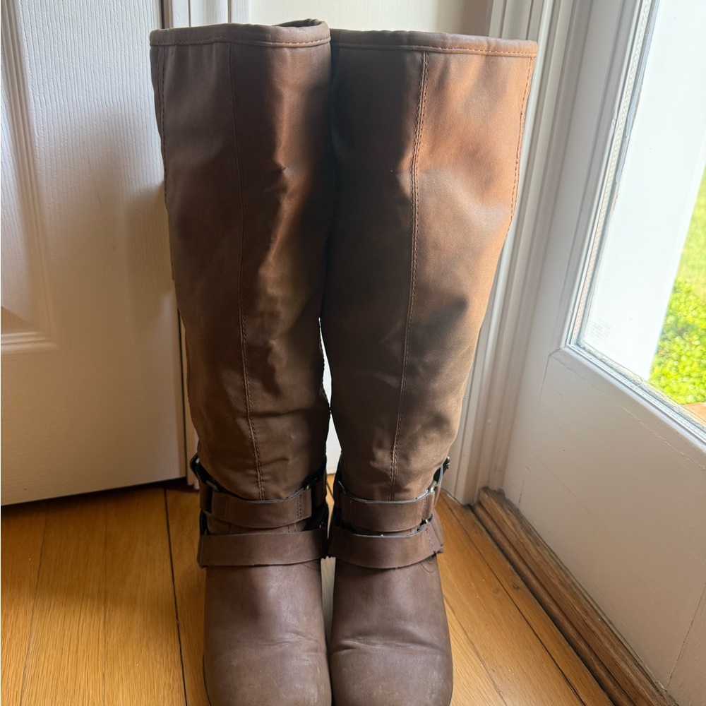 Brown Heeled Boots